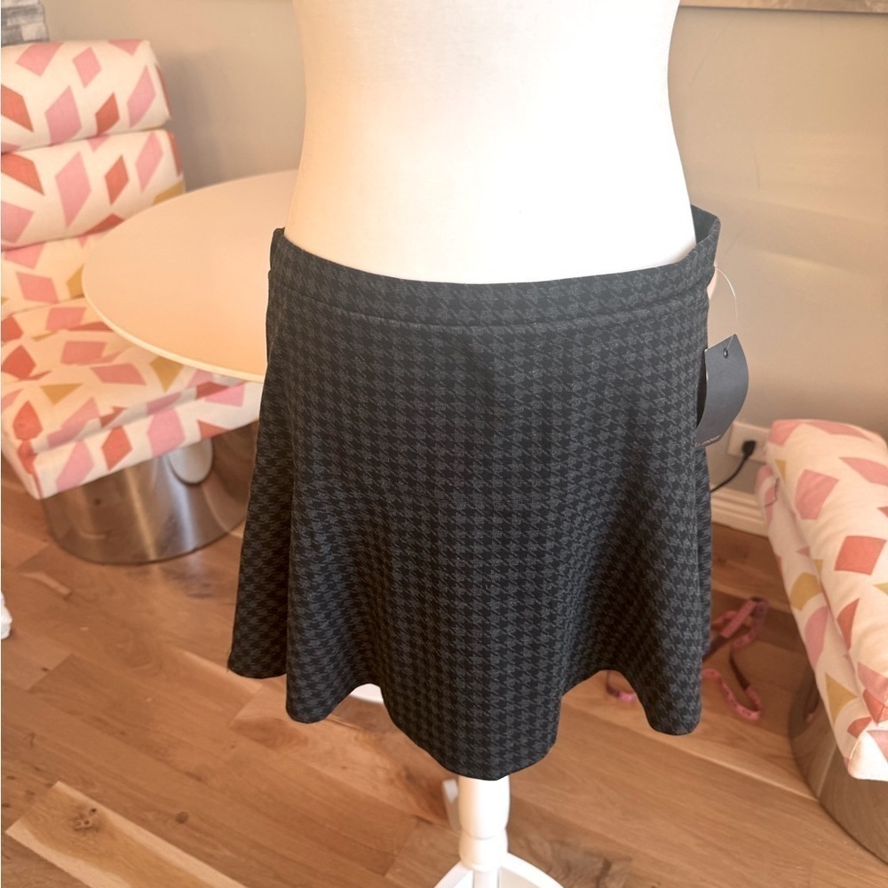 Ella Moss Houndstooth Mini Skirt